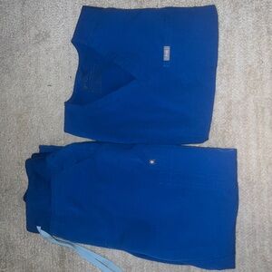 Figs Yola high waisted pants (M/P)/ Catarina slim top (S)